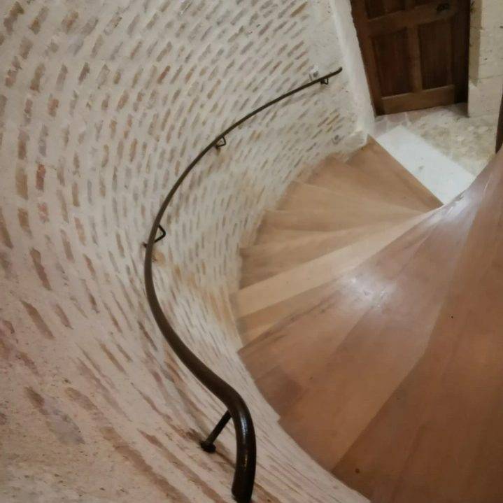 rampe escalier en pierre 2